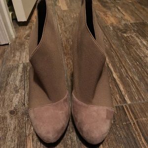 Jessica Simpson heels